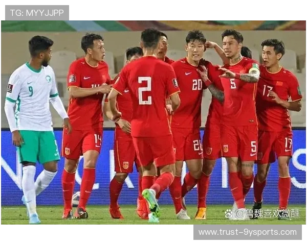 中国足球队备战世界杯预选赛 新任主帅公布阵容策略引发热议